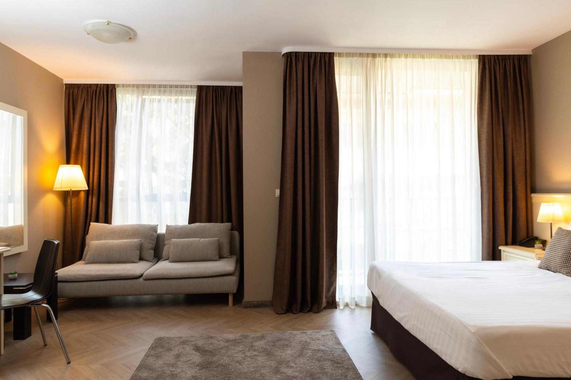 St. George Hotel — Photos 3